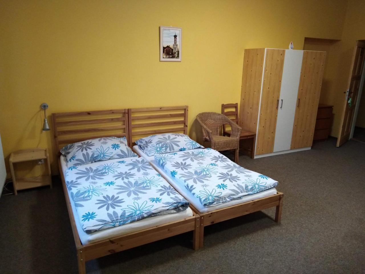 Penzion Snezenka Jiretin pod Bukovou Bagian luar foto